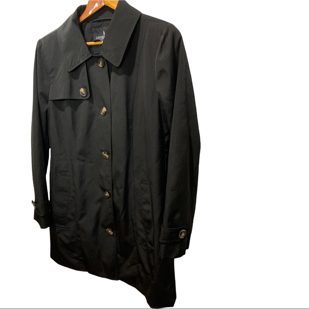 LONDON FOG BLACK FULL BUTTON DOWN  LS INTERIOR LINED TRENCH COAT SIZE MEDIUM - Picture 5 of 16